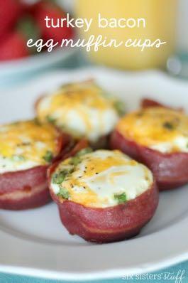 DAY 4 TURKEY BACON EGG MUFFIN CUPS RECIPE M A I N D I S H Serves: 12 Prep Time: 10 Minutes Cook Time: 30 Minutes 12 strips turkey bacon 6 slices wheat bread 12 eggs salt and pepper, to taste 1/2 cup