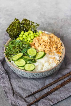 GREEN SUSHI SALAD WITH CRISPY TOFU Serves: 4 Prep: 20 mins Cook: 10 mins 490 kcals 17g Fats 60g Carbs 22g Protein 8 oz. (250g) sushi rice 1 tbsp. rice vinegar 13.2 oz. (375g) natural tofu 1 tbsp.