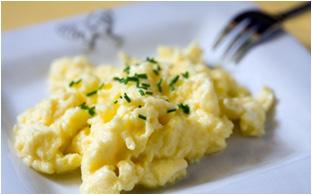 CHEESY SCRAMBLED EGGS ½ cup 2% cottage cheese 150 grams cucumber w/peel raw 4 large egg whites 2 whole eggs 1/8 cup of 2% natural reduced fat mozzarella cheese, shredded.