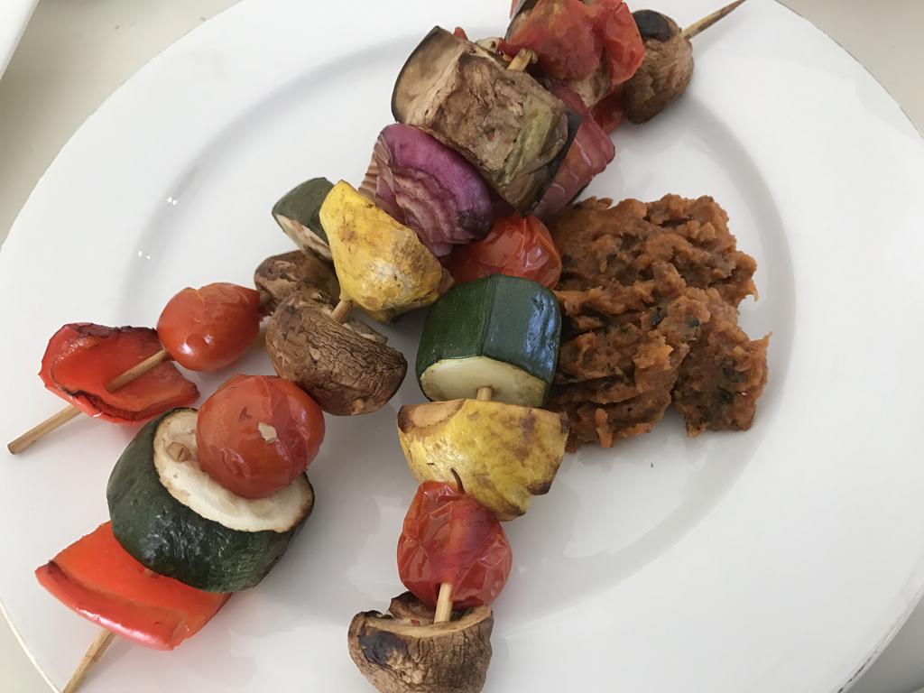 Ingredients: 8 cherry tomatoes 1 small red onion 1 small zucchini 1 small red capsicum 1/2 small eggplant 4 4 2 1 1 small button squash (summer squash) mushrooms cloves