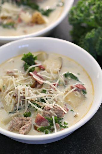 DAY 2 HEALTHY PLAN ZUPPA TOSCANA SOUP M A I N D I S H Serves: 6 Prep Time: 15 Minutes Cook Time: 30 Minutes Calories: 385 Fat: 15.1 Carbohydrates: 41.5 Protein: 22.6 Fiber: 5.2 Saturated Fat: 7.