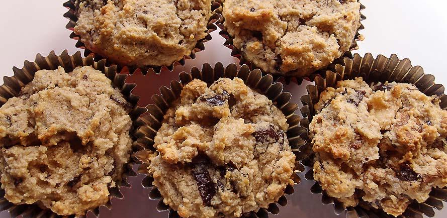 Breakfast Walnut Muffin Almond Flour Muffins Cup blanched almond flour (about cup) Large eggs (about large eggs) Tbsp. Erythritol Drops Stevia / tsp. baking soda tsp.