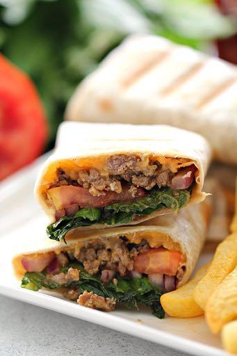 DAY 1 SMALLER FAMILY- CHEESEBURGER WRAPS M A I N D I S H Serves: 4 Prep Time: 5 Minutes Cook Time: 15 Minutes 3/4 pound ground beef 2 Tablespoons ketchup 1 Tablespoon mustard 1 teaspoon dried minced