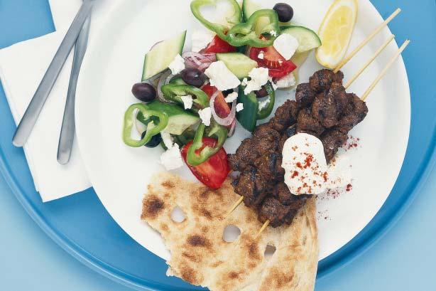 Oregano & Paprika Lamb Kebabs with Greek Salad Servings: 4 400 g lamb fillets, cut into 2cm pieces 2 garlic cloves, crushed 2 tablespoons olive oil 1 tablespoon dried oregano 1 tablespoon sweet