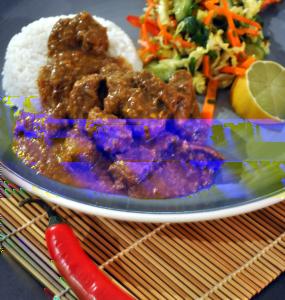 Rendang Spice Paste Rendang Spice Paste 3/4 cup grated coconut 15 dried chillies 10 shallots, sliced 4 cloves garlic, sliced 20g fresh ginger, sliced 1 tsp turmeric 2 stalks lemon grass, bashed and
