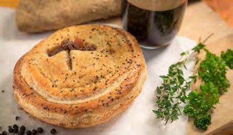 HOT SAVOURY PASTRY 837833 Beef & Stout Puff Pie Tender beef, slow cooked with carrots, mushrooms and onions in a rich