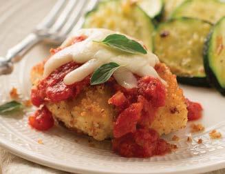 Skillet Chicken Parmesan 1½ pounds boneless skinless chicken breasts, cut into 6 pieces 2 large eggs, beaten 1 cup plain panko bread crumbs ½ cup all-purpose flour ½ cup grated Parmesan cheese 1