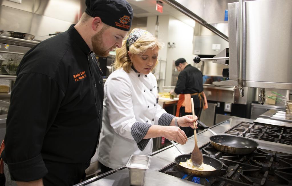 JACY WILSON FRONT OF HOUSE MANAGER Distinguished Chef Series, 2018 Altus, OK One of the highlights from my college career was serving as the Front of House Manager for Chef Event during my