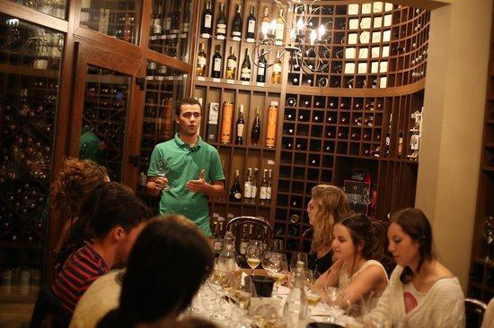 Wine Road in Moldova Period: March November Duration: 6 Days/5 Nights Type of Tour: Private and small groups (2, 4, 6, 8, 10,15 pax) En route: Cricova Wine Cellars, Milestii Mici Wine Cellars, Asconi