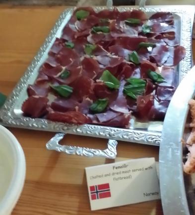 Recipes from Norway STARTERS - Flattbrød med smør og brunost (Flat bread with butter and brown cheese) - Fenalår