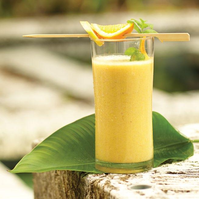 SMOOTHIES CREAMY BANANA ORANGE PROTEIN SHAKE PREP: 5 MINUTES CONTAINER: 20-OUNCE SINGLE-SERVE CUP MAKES: 2 SERVINGS 1 /2 small ripe banana, cut in 1-inch pieces 1 small navel orange, peeled, cut in