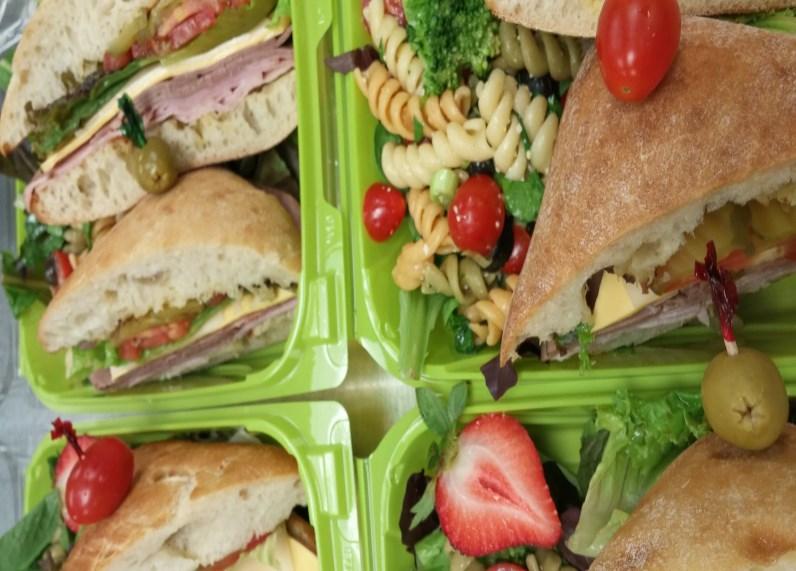 Salad Trio $7.75 Chicken pecan salad, pasta Florentine, and fresh seasonal fruit salad served with a flat bread. Classic Spinach Salad $7.