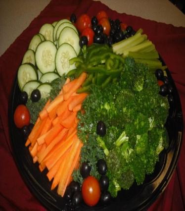 Vegetable Crudités $39.00 Crisp garden vegetables served with Ranch Dip Spinach Dip w/ Veggies $40.