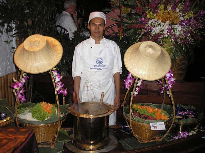Thai Eating Culture: Secret Ingredients & Cooking Technique Surachai Jewcharoensakul, Ph.