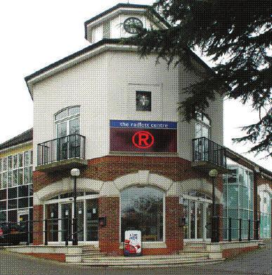 FUNCTION HIRE HOW TO FIND US How to find us The Radlett Centre is easy to get to by car, with close links to both the M1 and M25.