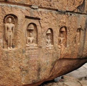 Translated to 'Jain Hill' in Tamil, this archeological treasure is 13 kms from Madurai and is home to prehistoric caves and carvings dating back to around 1 A.