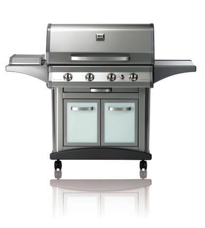 Four matte vitreous enamel burners supply an ample 60MJ of cooking power.