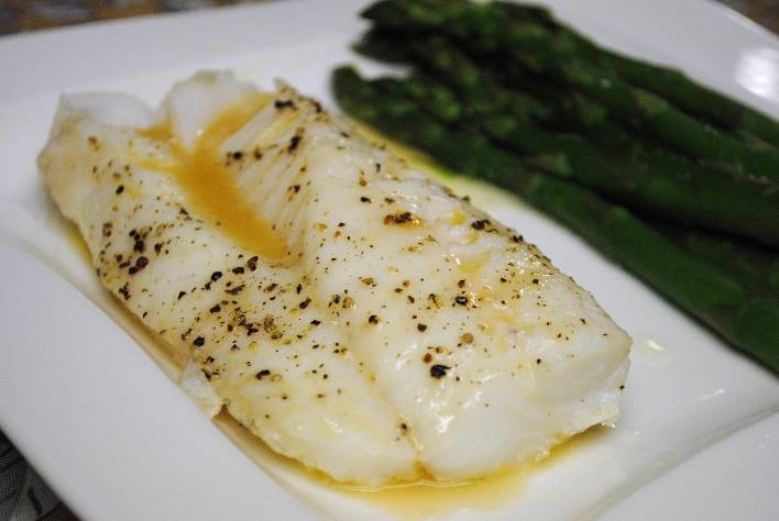 Grilled Cod (for phase 1) [Serves 4] 2 small filets of Pacific Cod Ghee Salt & Pepper Cut cod into serving size pieces and pat dry with a paper towel Lightly salt and pepper Heat enough ghee in pan