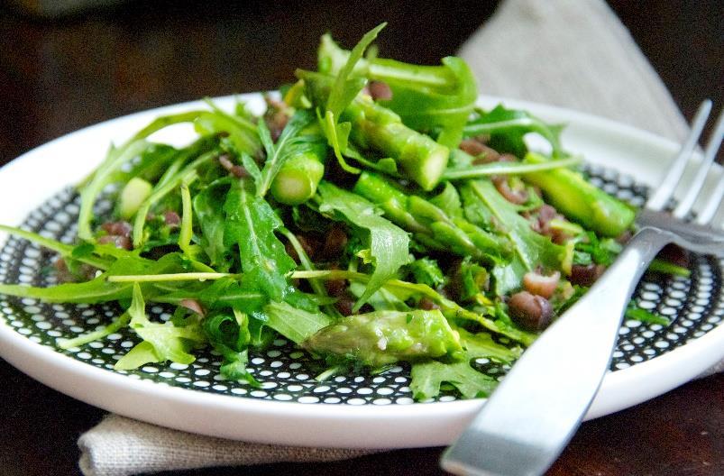 lunch & dinner Adzuki Bean and Asparagus Salad [Serves 2] 1 bunch thin asparagus, rough ends trimmed off ¼ cup extra virgin olive oil Zest and juice from 1 lemon ½ bunch parsley, chopped 1 15oz can