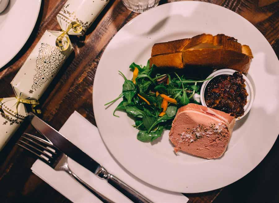 DINE IN STYLE Nestled in the heart of Edinburgh, the Golf Tavern has built a reputation on serving up quality local favourites, in