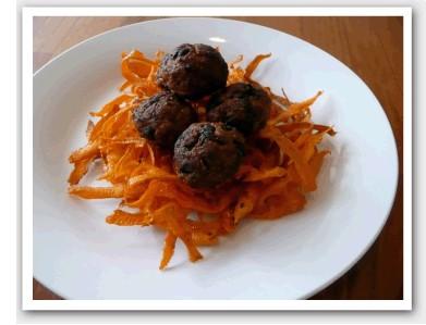 Meatballs with Crunchy Sweet Potato Chips 250g mince 1tsp salt 1 / 3 cup almond meal 3 cups baby spinach 1tsp dijon mustard (optional) 25g tomato paste 2tbs sage 1 sweet potato, medium Olive oil