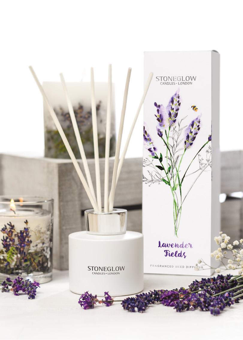 BOTANIC COLLECTION Lavender Fields Classic lavender combines with
