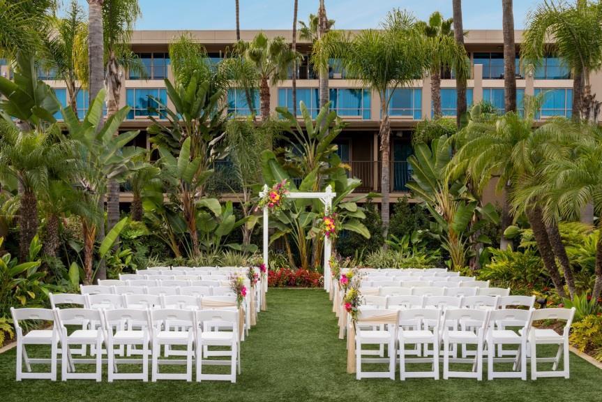 Ceremony Whether you choose our outdoor patio amidst a lush, tropical setting or our
