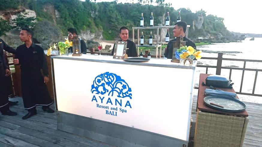 Ashbrook Estate in Bali Kingsley MCs wine events at Ayana & Viceroy Luxury