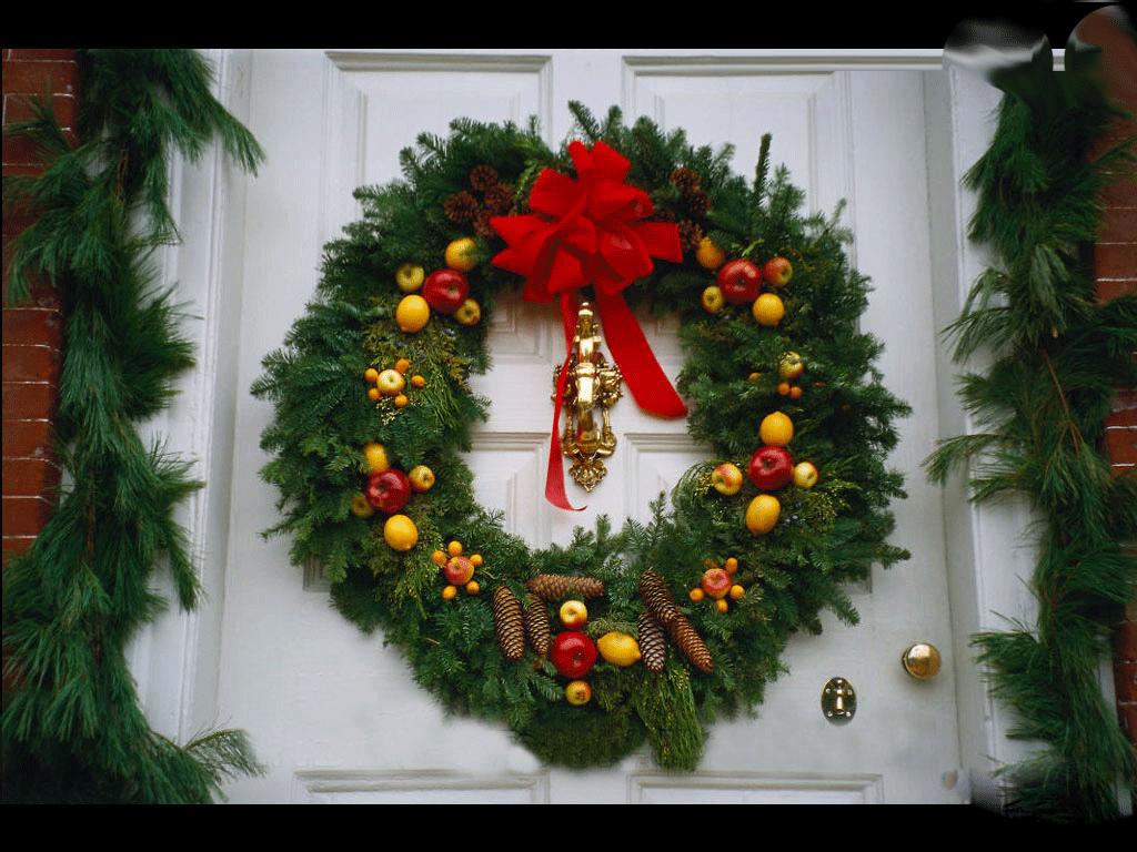Wreath Workshop Saturday, December 5th Prickett s Fort Cost: $25 members / $35 non-members Cost includes bus (see reservation form) Finish the 2015 year with some creative fun.