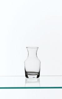 1/2 4900E011* Glass Carafe (5 3/8 oz) 5 3/4 M 2 3/4 T 2 3/16 B 2 3/4 *and blown glass, therefore capacities may