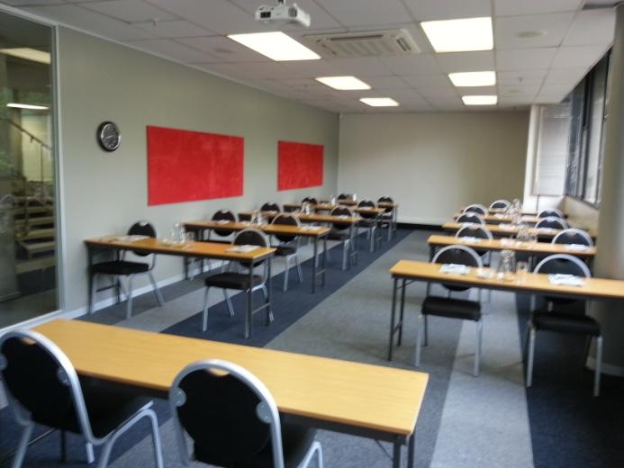 Room type: Standard Equipment: Training Fitted overhead projector Fixed screen PA