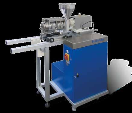Twin Screw Extruders Mini-Compounder KETSE 12/36 With the Mini-Compounder KETSE 12/36, Brabender offers a miniature scale twin screw extruder with application to the chemical and pharmaceutical