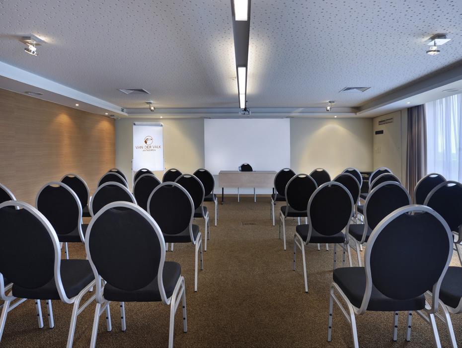 All meeting rooms are wheelchair accessible. Always inclusive Free unlimited Wi-Fi access, beamer and projection screen, flipchart with paper and markers, meeting box, pens and pencils, free parking.