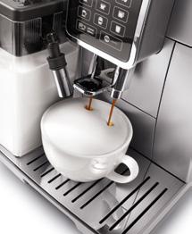 Automatic cleaning in the froth regulating dial allows you easy cleaning of