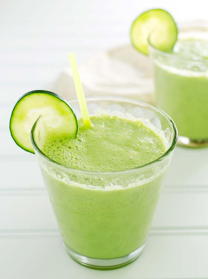 SUPER GREENS SMOOTHIE Ingredients 1 handful of spinach 1/2 lemon, juiced 1-inch fresh ginger, peeled 1/2 cucumber, peeled 1 small
