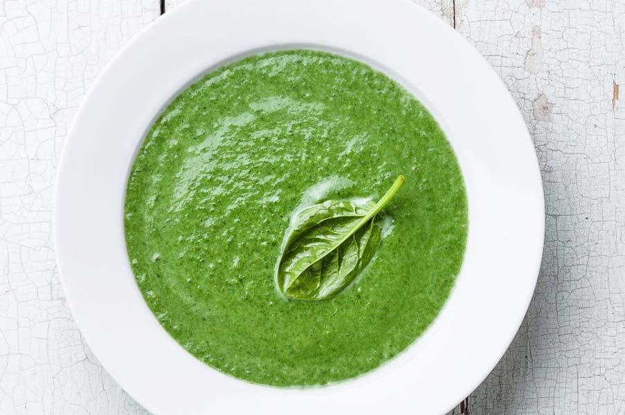 Why it works QUICK GREEN DETOX SOUP 1 cup filtered water 1/2 cup spinach 1 cup loose basil 1/4 cup red onion, chopped 1/2 medium cucumber 1 stalk celery 1/2 avocado 1/2 medium clove garlic 1/2 tsp
