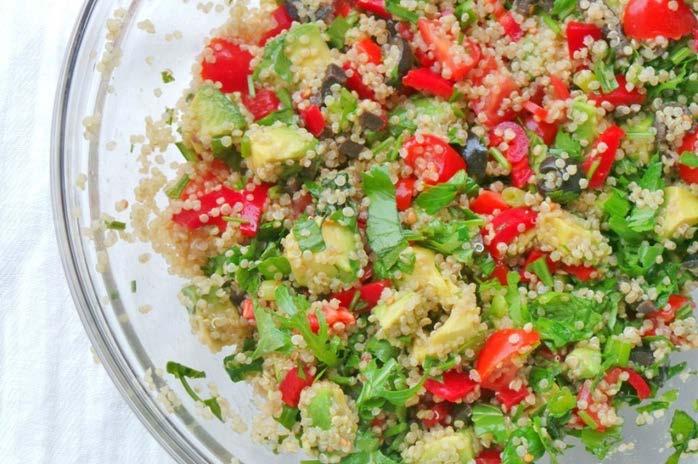 Why it works CLEANSING QUINOA AND AVOCADO SALAD 1 cup quinoa, cooked 1 pepper (green or red) 1 spring onion, finely sliced 1/2 cup tomatoes, chopped 1 avocado 1/2 cup arugula 1/2 cup parsley 7-8