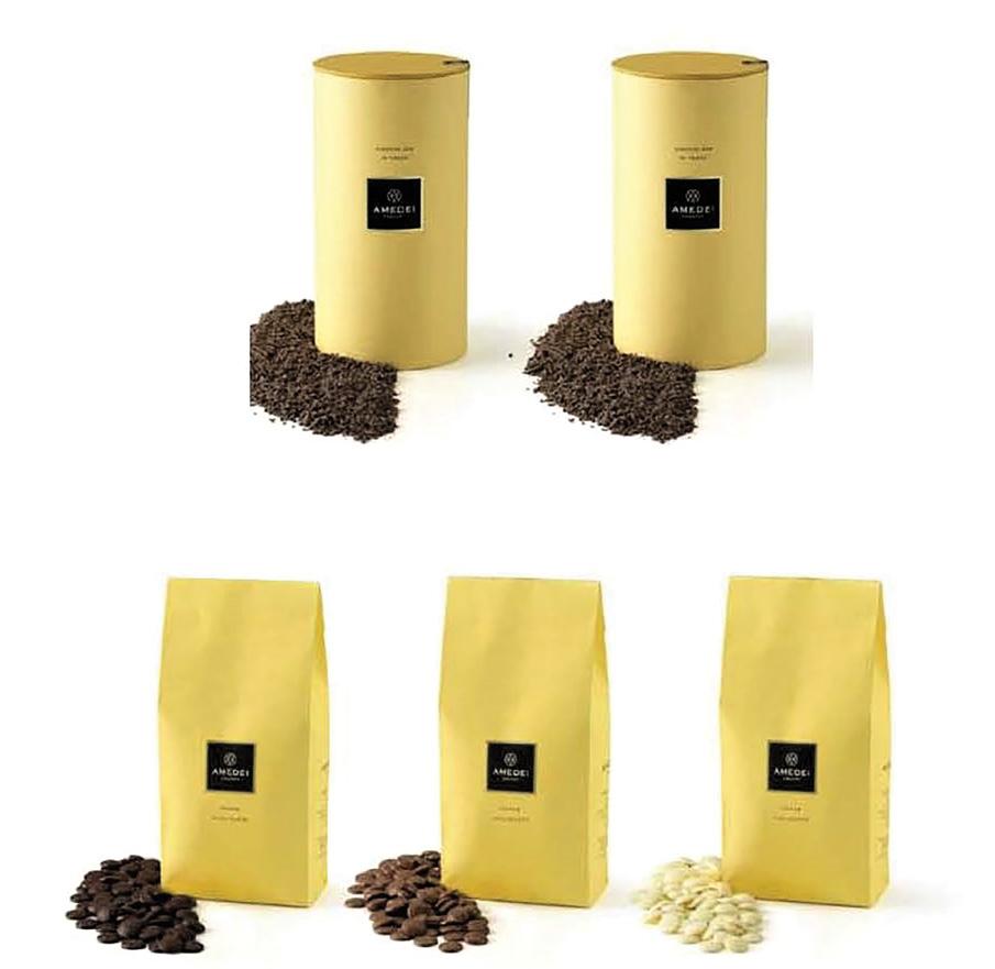 Chocolate Amedei Chef Line - the perfect chocolate for the pastry chef This range includes chocolate drops and flaked chocolate in bulk form, ideal for professional use.