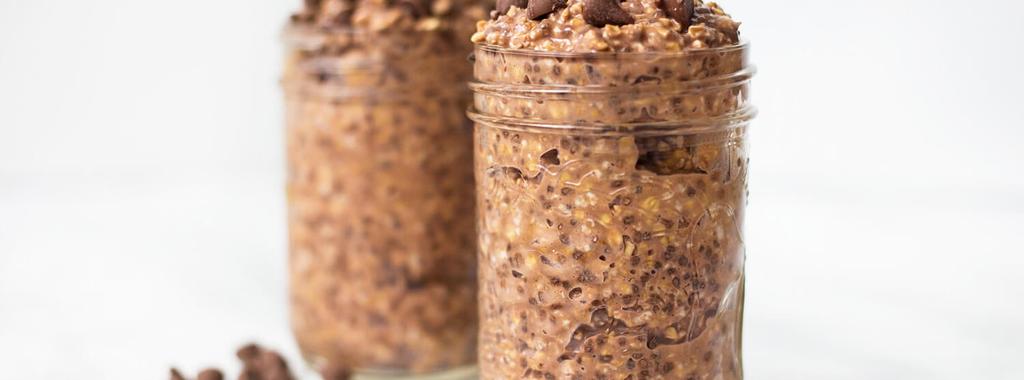 Peanut Butter Cup Overnight Oats LOW FODMAP 7 ingredients 8 hours 3 servings 1. Combine oats, almond milk, peanut butter, chia seeds, maple syrup, cocoa powder and water in a large glass container.