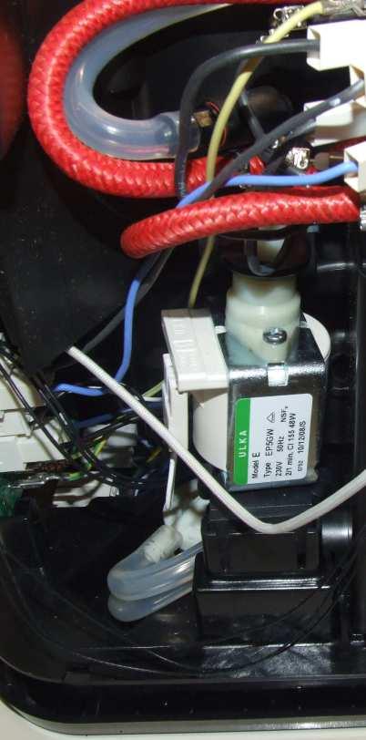 disconnect the silicone hoses 2 Unscrew the safety valve and