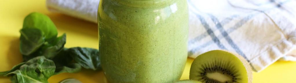 Kiwi Green Smoothie #breakfast #snack #vegetarian #vegan #eggfree #glutenfree #nutfree #smoothie #dairyfree #lowfodmap #autoimmune #nightshadefree 7 ingredients 5 minutes 1 servings 1.