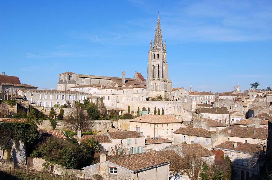 The Tour together with Union des Grands Crus de Bordeaux and our specialist team we have produced a luxury three day wine tour of Bordeaux, St Emilion and its surrounding region limited to just 10