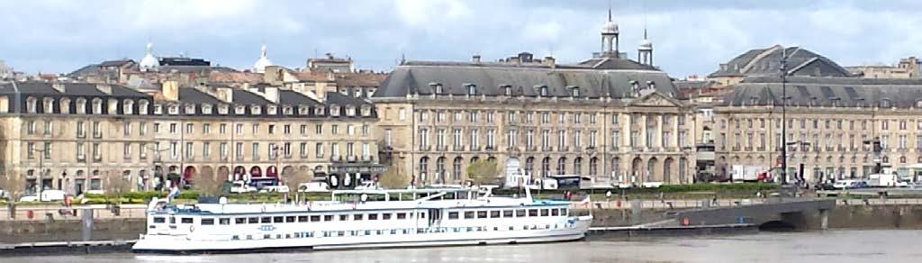 We suggest a thorough tour: Bordeaux is a City that doesn t just glow due to its individual buildings, but through the grandiose, well preserved old city.