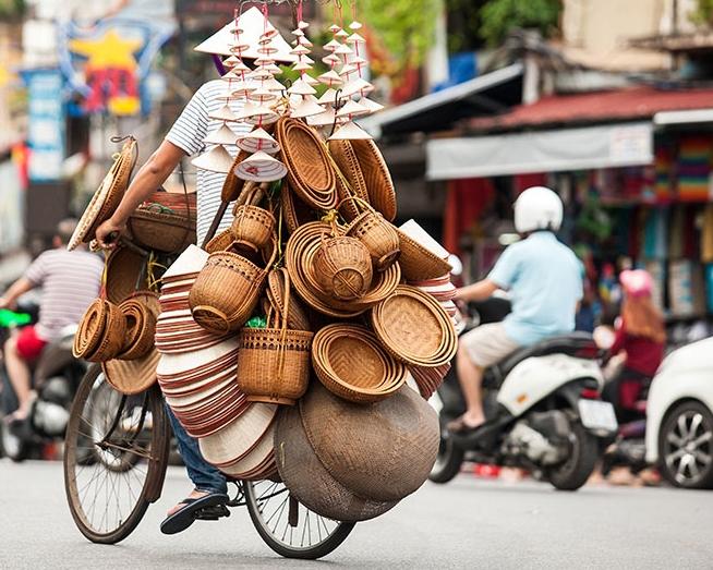 -Overnight in Hanoi. Note : - Tour is not suitable for Vegetarian The tour program is flexible. Our guide would be more than happy to adjust the tour itinerary at your needs.