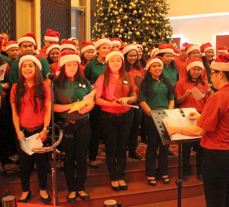 FESTIVE SONGS ON CHRISTMAS EVE SATURDAY, 24TH DECEMBER 2016 HOTEL LOBBY Performances