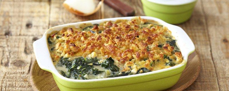 Spinach with a Cheesy Breadcrumb Topping Thursday 10th January COOK TIME PREP TIME SERVES 00:00:00 00:15:00 6 Delicious creamy fresh spinach topped with a crispy cheesy breadcrumb topping - a winning