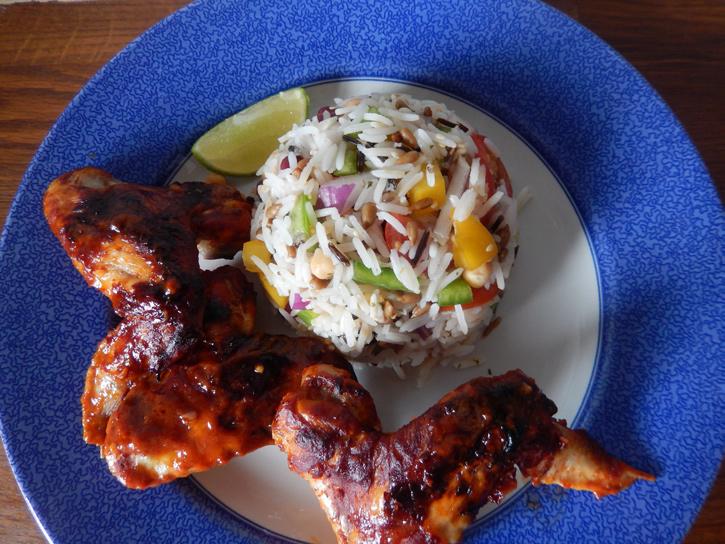 BBQ CHICKEN WINGS Serves 4 12 chicken wings 1 batch of BBQ sauce (see sauces and dips) 1. Marinade wings for 2 