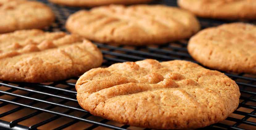 Gluten Free Easy peanut butter cookies 30 cookies 30 12 8 tablespoons peanut butter 8 tablespoons white sugar 4 eggs Add choc chips, chopped nuts, or dried fruit for alternative flavours. 1. Preheat oven to 175⁰C (350⁰F) 2.