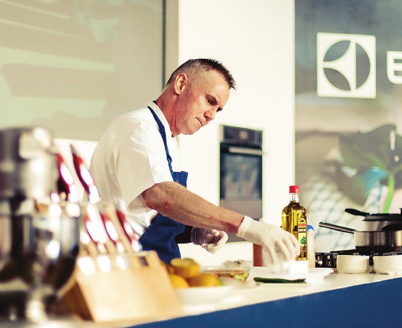 FEATURES AND FESTIVAL EXCLUSIVES NEW CHEFS THEATRE Savour live