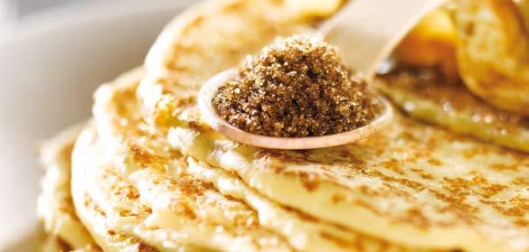The use of blond brown sugar in the dough will give the pancakes a uniform colour.